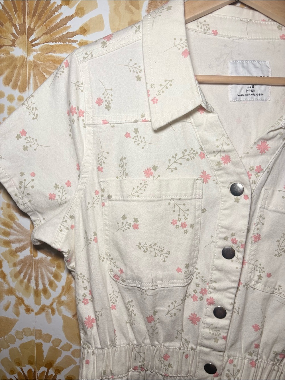 NWT Celebrity Pink Floral Utility Romper Cream Button Front Short Sleeve Pockets - Picture 7 of 11